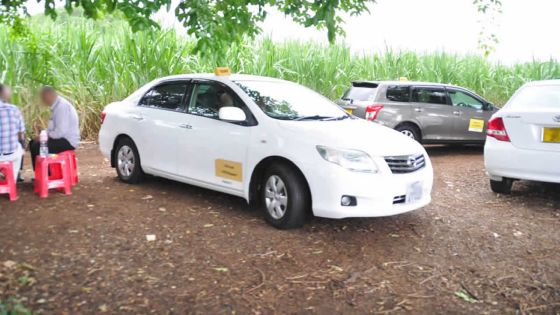 Accès refusé : conflit entre un détendeur de ‘contract bus licence’ et un gérant d’hôtel