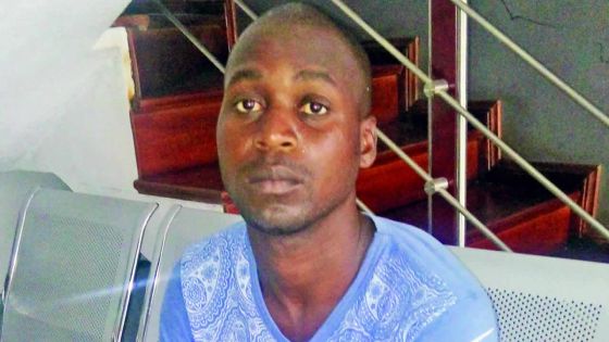 Admise à l’Intensive Care Unit :  une patiente a besoin de couches adultes