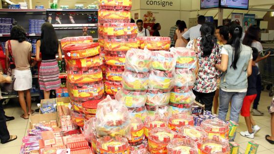 Réveillon du Nouvel an : les pétards et feux d’artifice continuent de faire craquer