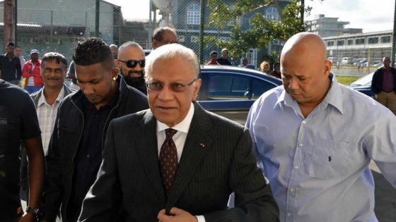 Affaire des coffres-forts : l’accusation provisoire de blanchiment d’argent contre Navin Ramgoolam rayée 
