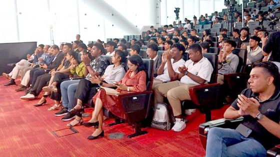 DEBA KLIMA : lavwa bann zenn pou lavenir nou planet