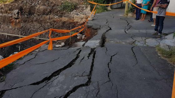 À Port-Louis : l’explosion d’un tuyau sème la panique