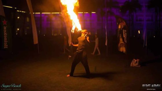 Aldric Vincent Boodoo : un cracheur de feu qui enflamme