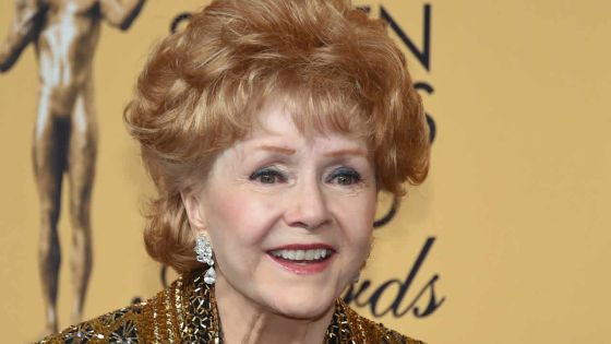 Debbie Reynolds s'éteint quelques heures seulement après sa fille, Carrie Fisher