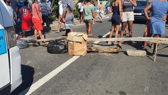 Manifestation des habitants de Bamboux-Virieux : un homme et une femme arrêtés pour rassemblement illégal