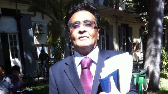 Mandat d’arrêt contre Prakash Boolell