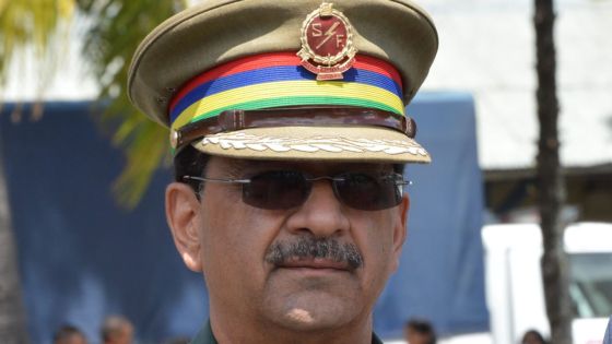 Commissaire des prisons : le commandant de la SMF, Khemraj Servansing, pressenti pour succéder à Vinod Appadoo