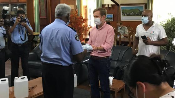 Covid-19 -Solidarité : l'association des exportateurs apporte leur soutien aux policiers