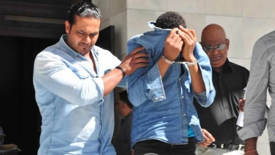 Meurtre de Steve Hovas - Le suspect : «Nou finn mett manze gate ek salte lor kadav-la»