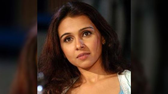 Suchitra Krishnamoorthi : victime des messages obscènes  