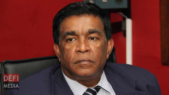 Droits d’auteur : Bruno Raya et Dr Boyzini déposent une plainte contre le ministre Roopun en Cour suprême