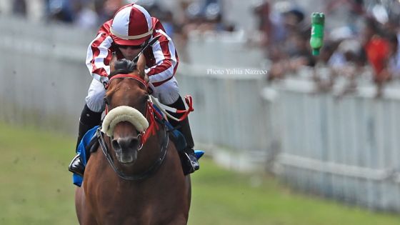 Champ-de-Mars : une bouteille en plastique lancée en pleine course