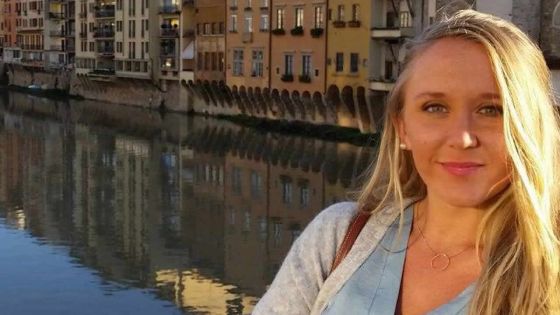 Danaé de Robillard : elle met en valeur les produits et les créateurs locaux