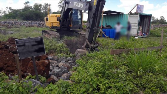 Problèmes de construction : un directeur menacé de mort par un client