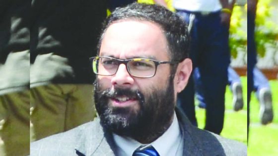 Hippisme : l’entraîneur Narang disqualifié pour 12 mois