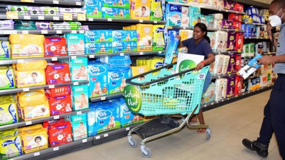 « Rempli to caddie » sur Radio Plus  Rs 6 579,78 d’emplettes offertes à Anjoo Cité