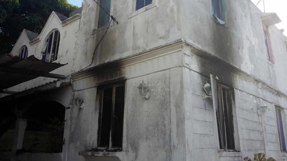 Dispute familiale : il incendie la chambre de son père