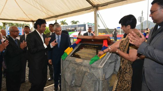 Pravind Jugnauth à Réduit : «Le premier coup de pioche pour le Metro Express d’ici peu»