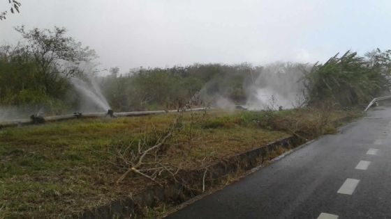 Bypass Triolet : un gaspillage d’eau dans des champs décrié