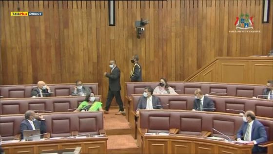 Parlement : Vikash Nuckcheddy expulsé