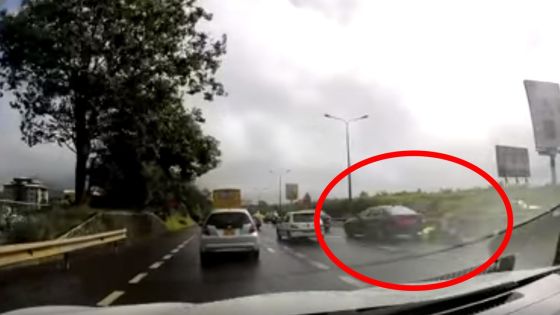 Trianon : un motard de la Traffic Branch percute une voiture de la Vipsu 