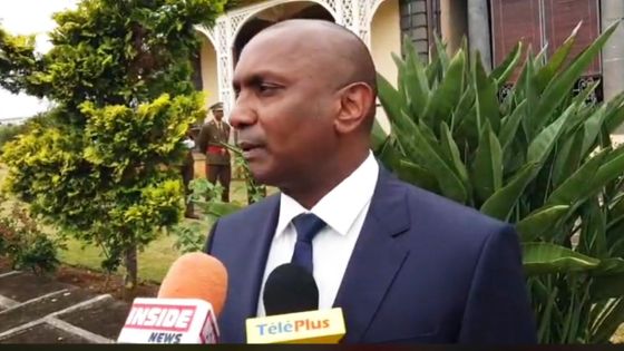 Renganaden Padayachy : «C’est une dure tâche de prendre la suite, car le travail a été excellent»