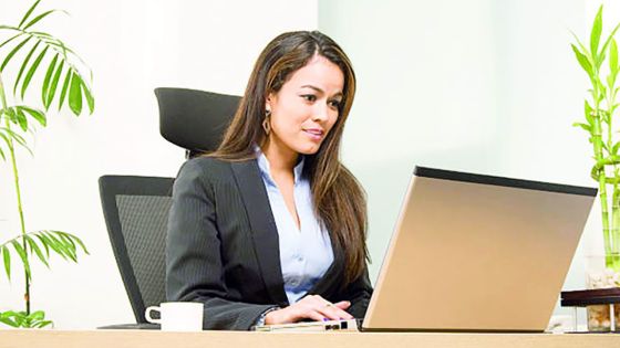 Augmentation des incidents en ligne à Maurice : les femmes légèrement plus atteintes que les hommes