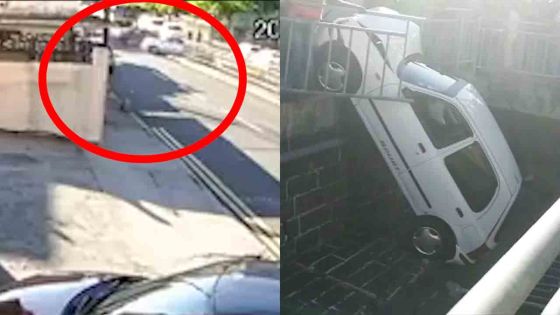 Voiture dans un caniveau – la collision filmée par une caméra de surveillance 