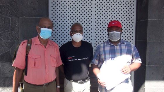 Censure du message de Noël du Cardinal Piat : des membres de l'Affirmative Action protestent devant la MBC