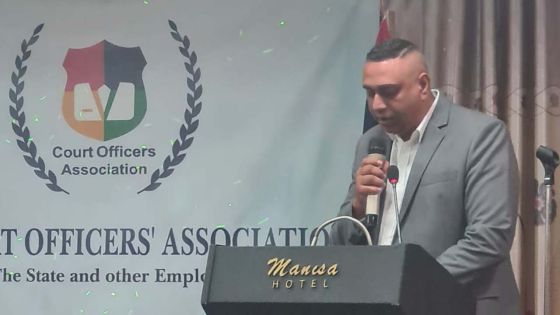 Fonction publique : le ministre Ramdhany préconise l’introduction de l’IA dans les ministères