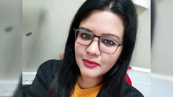 Dr Anjum Heera Durgahee, psychologue, sur le smartphone : «Ce n’est pas un jouet d’enfant»