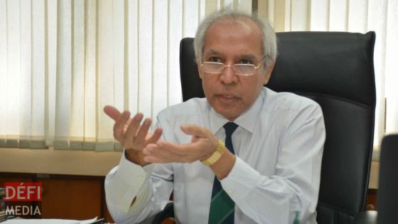 Anwar Husnoo, Premier ministre par intérim ce samedi