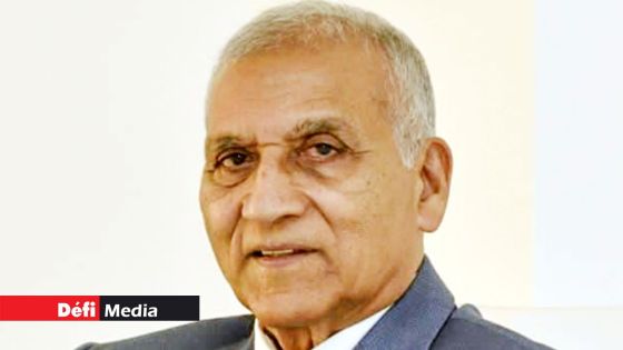 Affaire MIC : Apavou évoque une offre de Rs 2,4 milliards et ses rencontres avec Padayachy