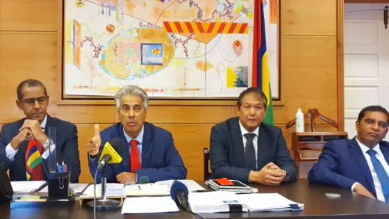 Suivez en direct la conférence de presse du leader de l'Opposition