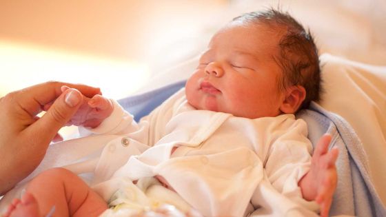 Une jeune femme donne naissance à des sextuplés