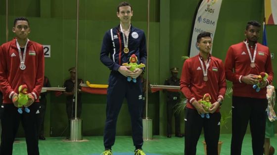 JIOI - Badminton : le badiste mauricien, Alexandre Bongout, s’incline en 2 sets contre La Réunion