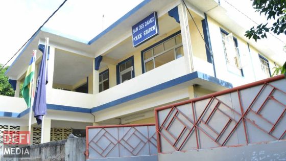 Sur le terminus de Résidence Vallijee : il agresse son ex avec une bouteille et menace de la tuer