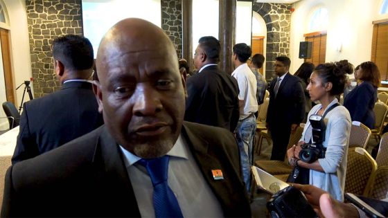 Bancoult : «Pe atan sa moman avec grande joie pou nou kapave met lipie lor la terre kot nou ine pran nesans» 