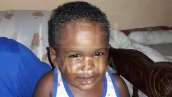 Drame à Cité La Cure : «J’ai essayé de retirer le bonbon gommeux de sa bouche», dit le père du nourrisson