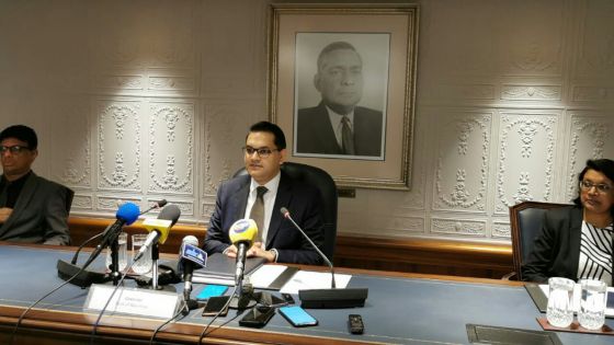 La BoM transférera jusqu'à 2 milliards de dollars de ses réserves à la MIC, qui sera présidée par Lord Meghnad Desai