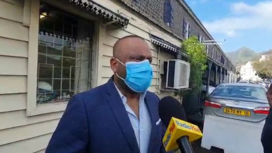 Hurreeram : «Le Parlement est le temple de la démocratie, pa zot zardin rekreasyon ou swa zot zardin zanfan kot zot vini, zot zwe, zot badine»