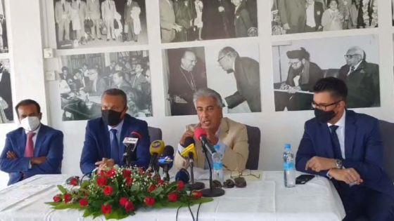 Les parlementaires du Parti travailliste en conférence de presse