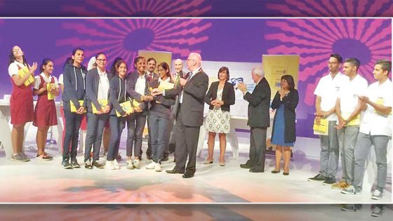 Brain Trust Competition: Loreto of Quatre Bornes bags first prize