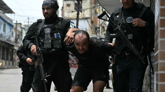 Scènes de guerre à Rio : 64 morts une opération policière contre les narcotrafiquants