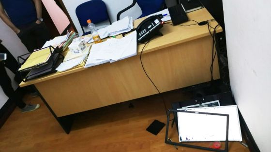 Le bureau de Rama Valayden saccagé : son épouse porte plainte contre l’avoué Kaviraj Bokhoree