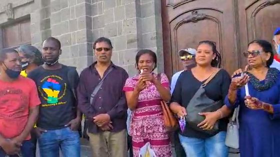 Christiane Calice : «Kisanla inn donn lord pou ferme nou legliz ?»