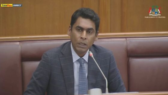 Hadj 2023 : 1 650 visas alloués à Maurice, indique le ministre Teeluck 