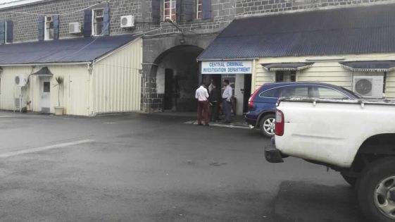 Complot allégué contre Yerrigadoo : Nad Sivaramen, Axcel Chenney et Yasin Denmamode attendus au CCID à 14h