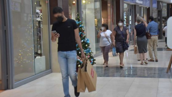 Restaurants, supermarchés et autres commerces : les gérants impactés par une baisse de leur clientèle 