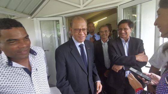  Politique : Mukeshwar Choonee quitte le PTr